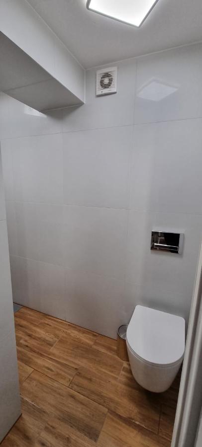 Tatarak Domki Na Mazurach - Apartament Z Duzym Tarasem Nad Jeziorem Walpusz Stare Kiejkuty Εξωτερικό φωτογραφία